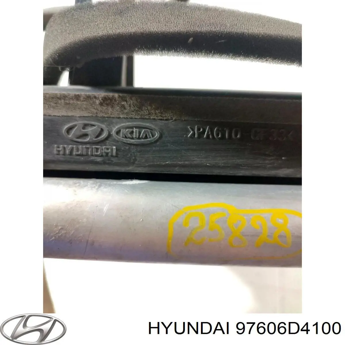 Радіатор кондиціонера 97606D4100 Hyundai/Kia