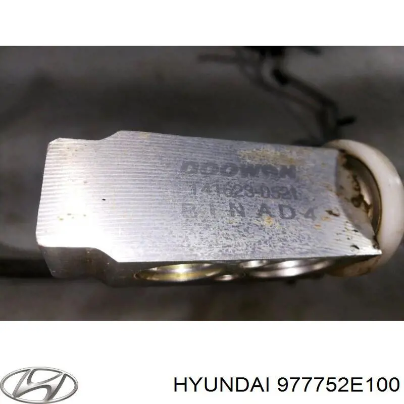  Hyundai/Kia 977752E100 ціна, від 76.01 USD