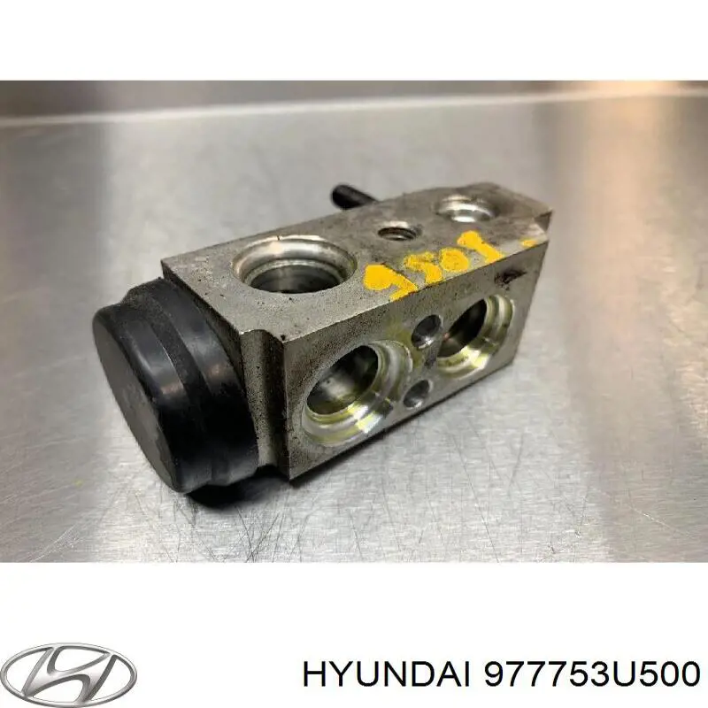  Hyundai/Kia 977753U500 ціна, від 690.83 USD