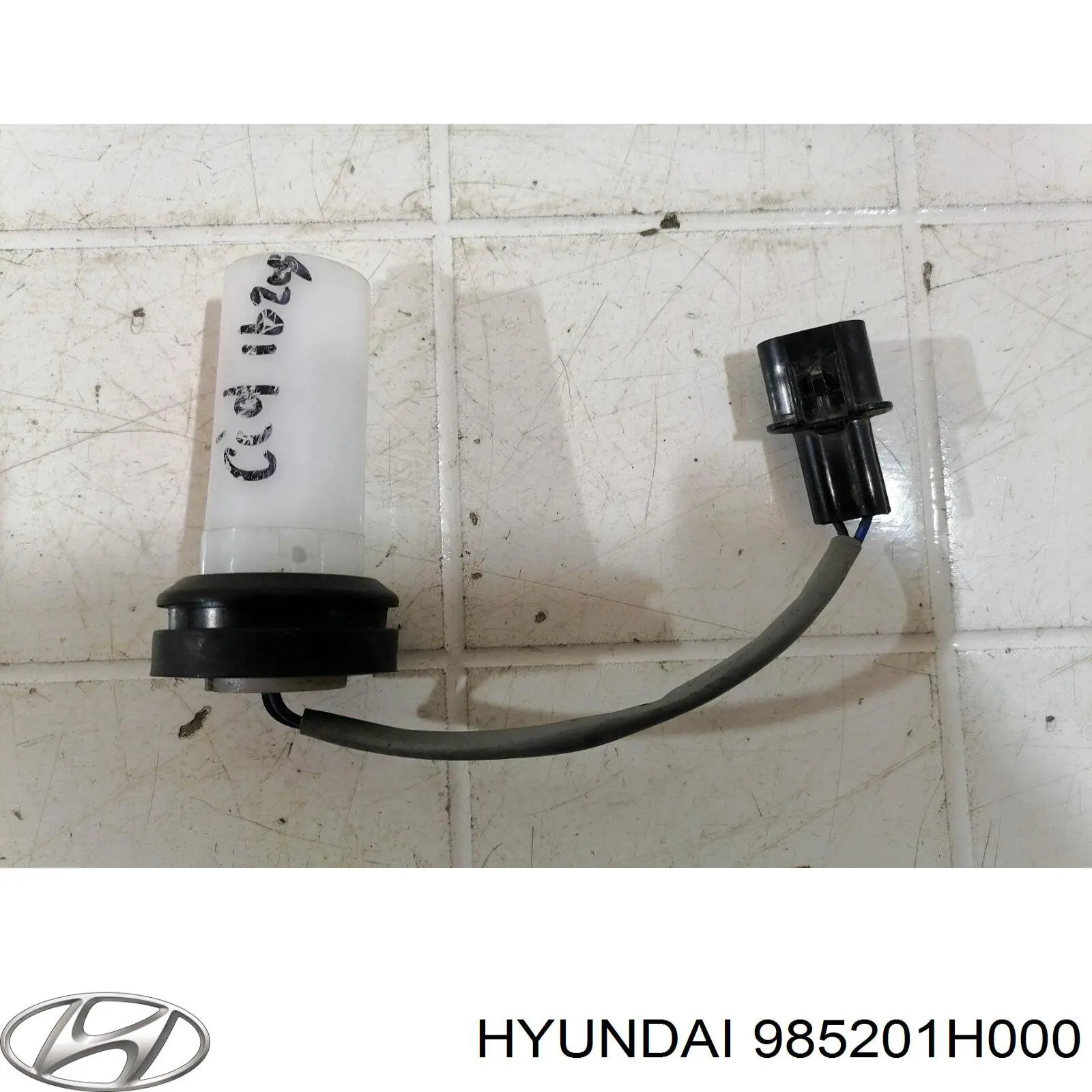985201H000 Hyundai/Kia датчик рівня бачка склоомивача