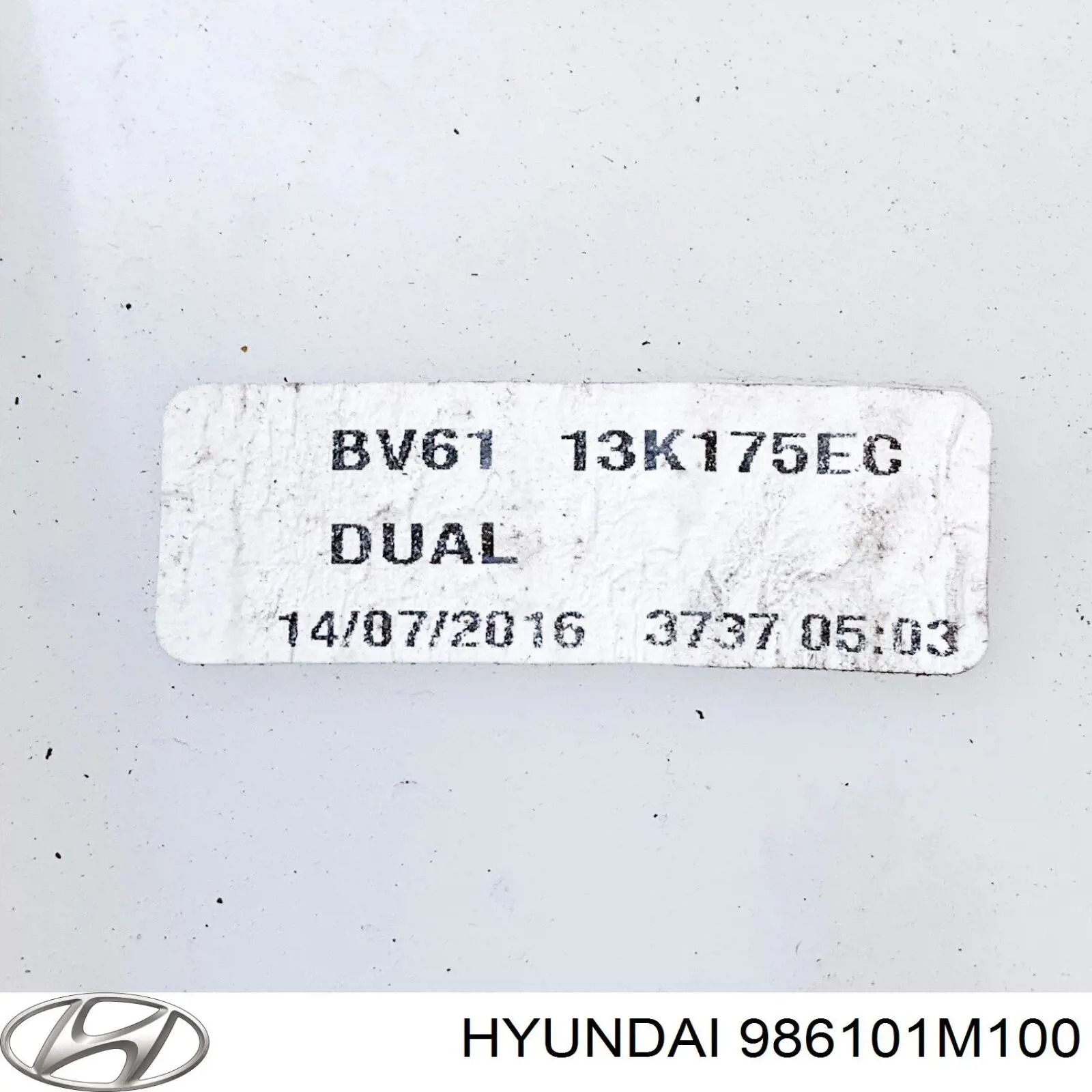 Бачок омивача скла Hyundai/Kia 986101M100