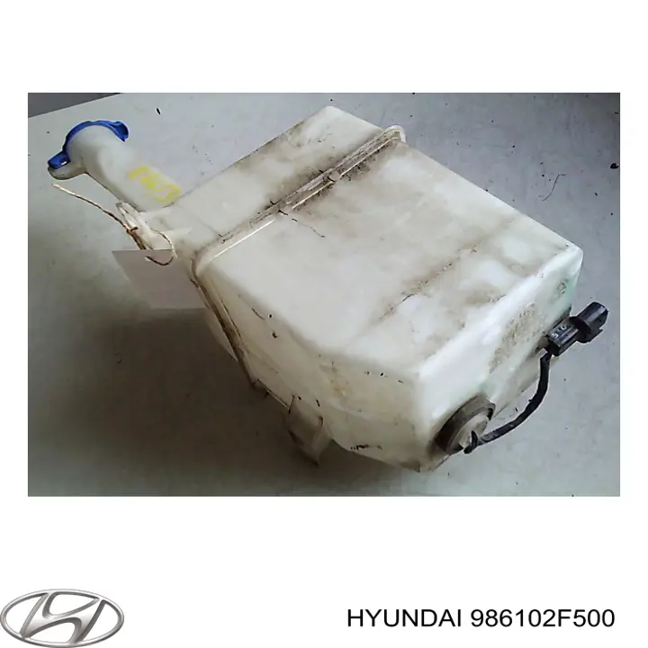 Бачок омивача лобового скла Hyundai/Kia 986102F500DS ціна, від 18.38 USD