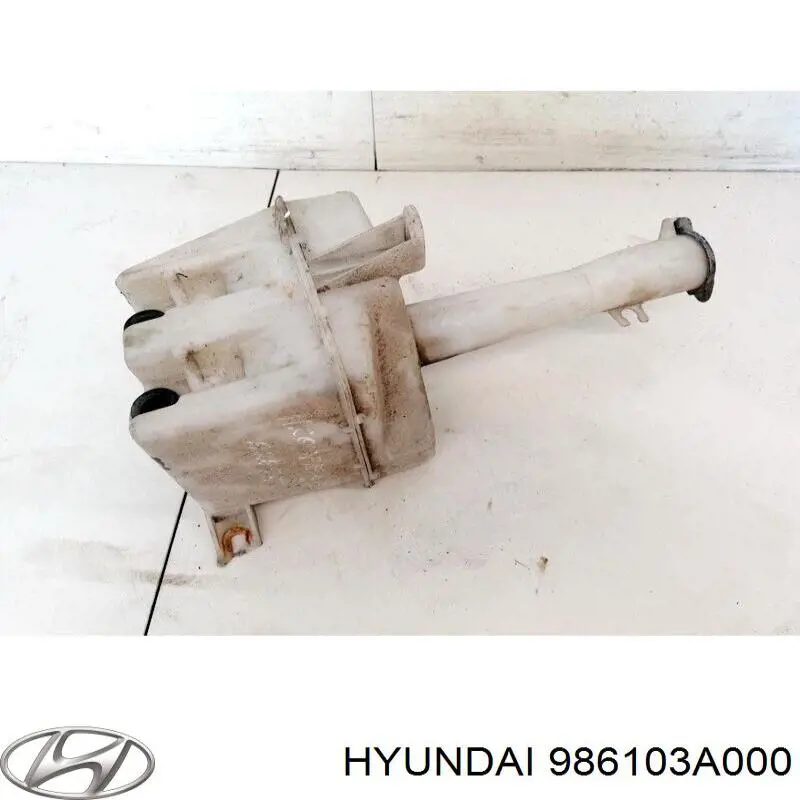 Бачок омивача 986103A000 Hyundai/Kia