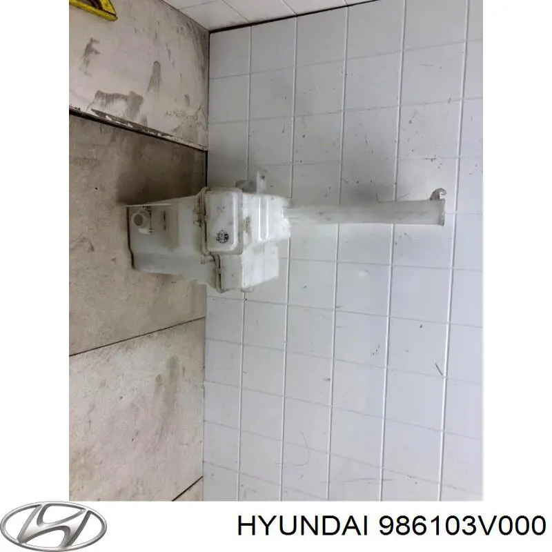 Бачок омивача лобового скла Hyundai/Kia 986103V000 ціна, від 44.33 USD