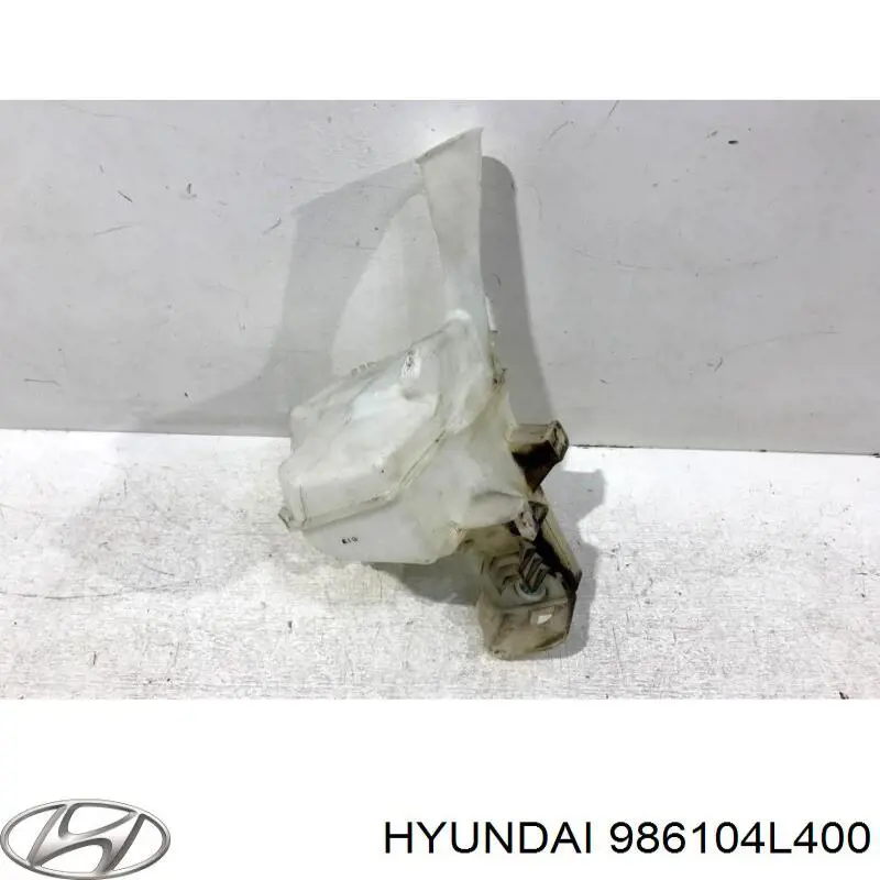 Бачок склоомивача на Hyundai SOLARIS I SBR11