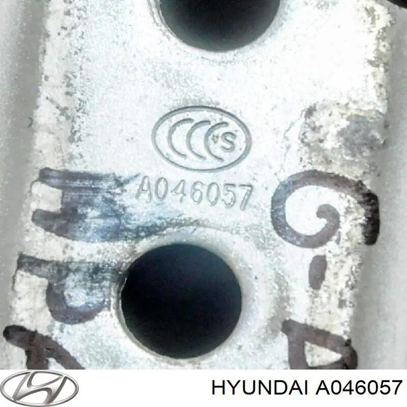 Завіса дверей передных лівих Hyundai/Kia A046057 ціна, від 10.00 USD