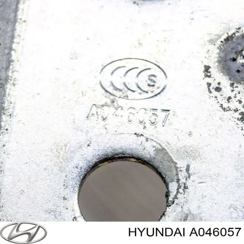 Петля передніх дверей, лівої A046057 Hyundai/Kia