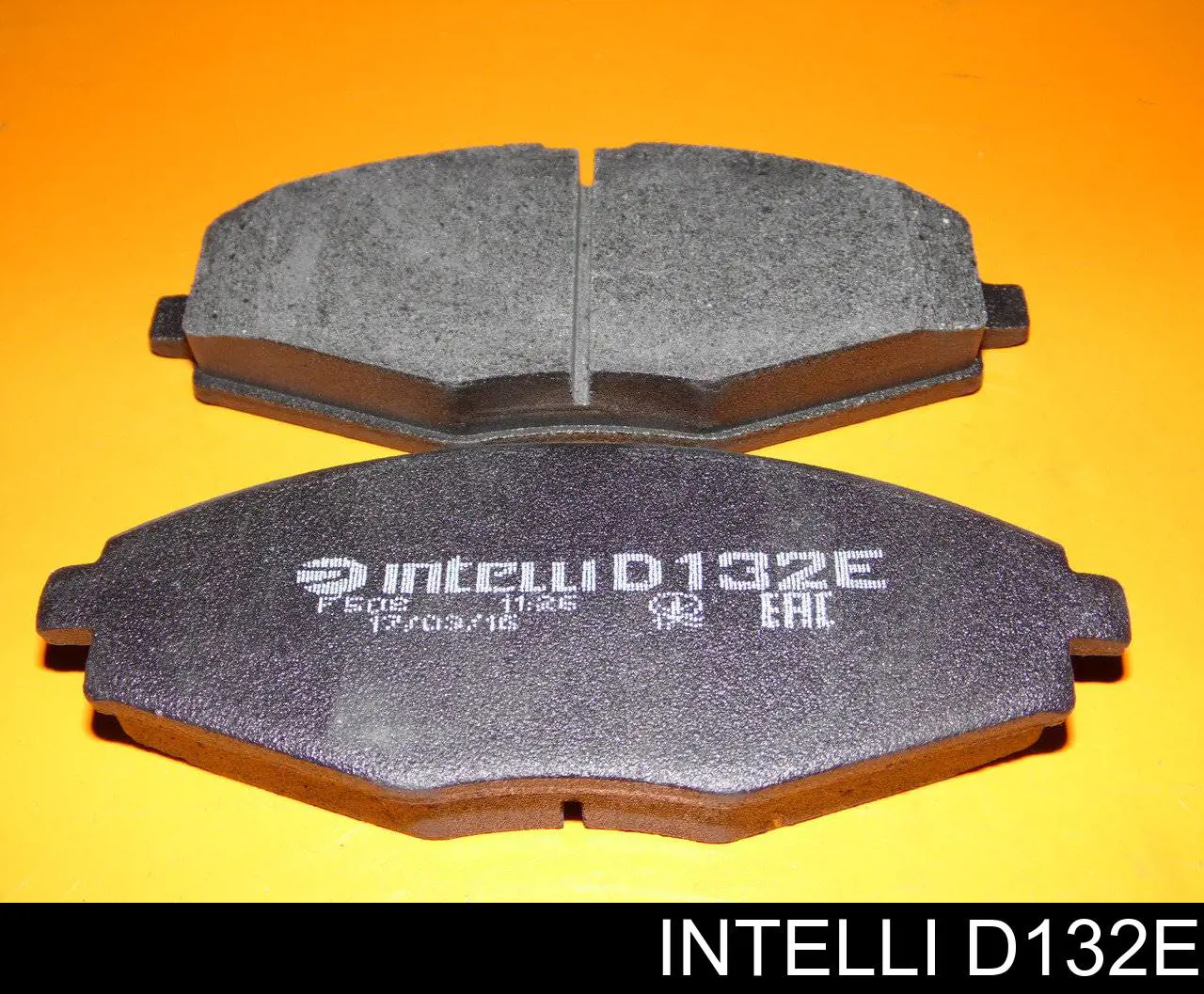 D132E Intelli Передні гальмівні колодки