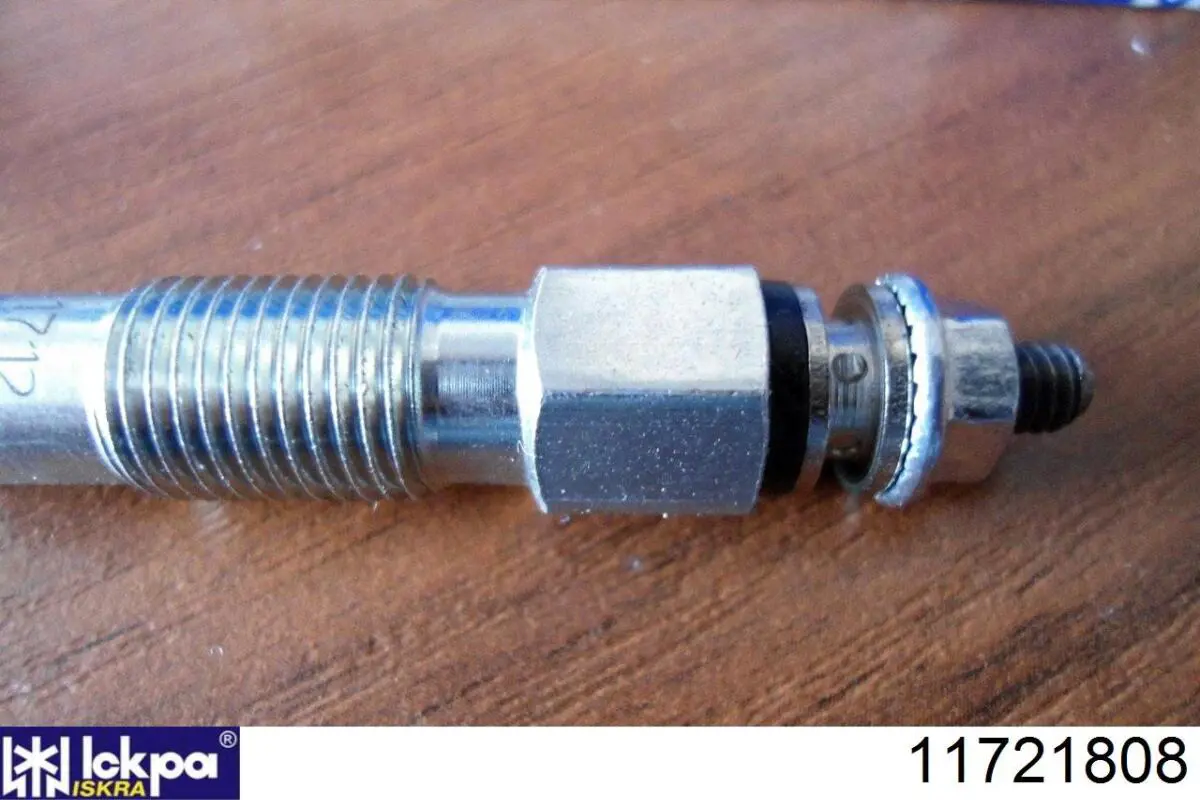 Свіча накалу Iskra 11721808 ціна, від 6.00 USD