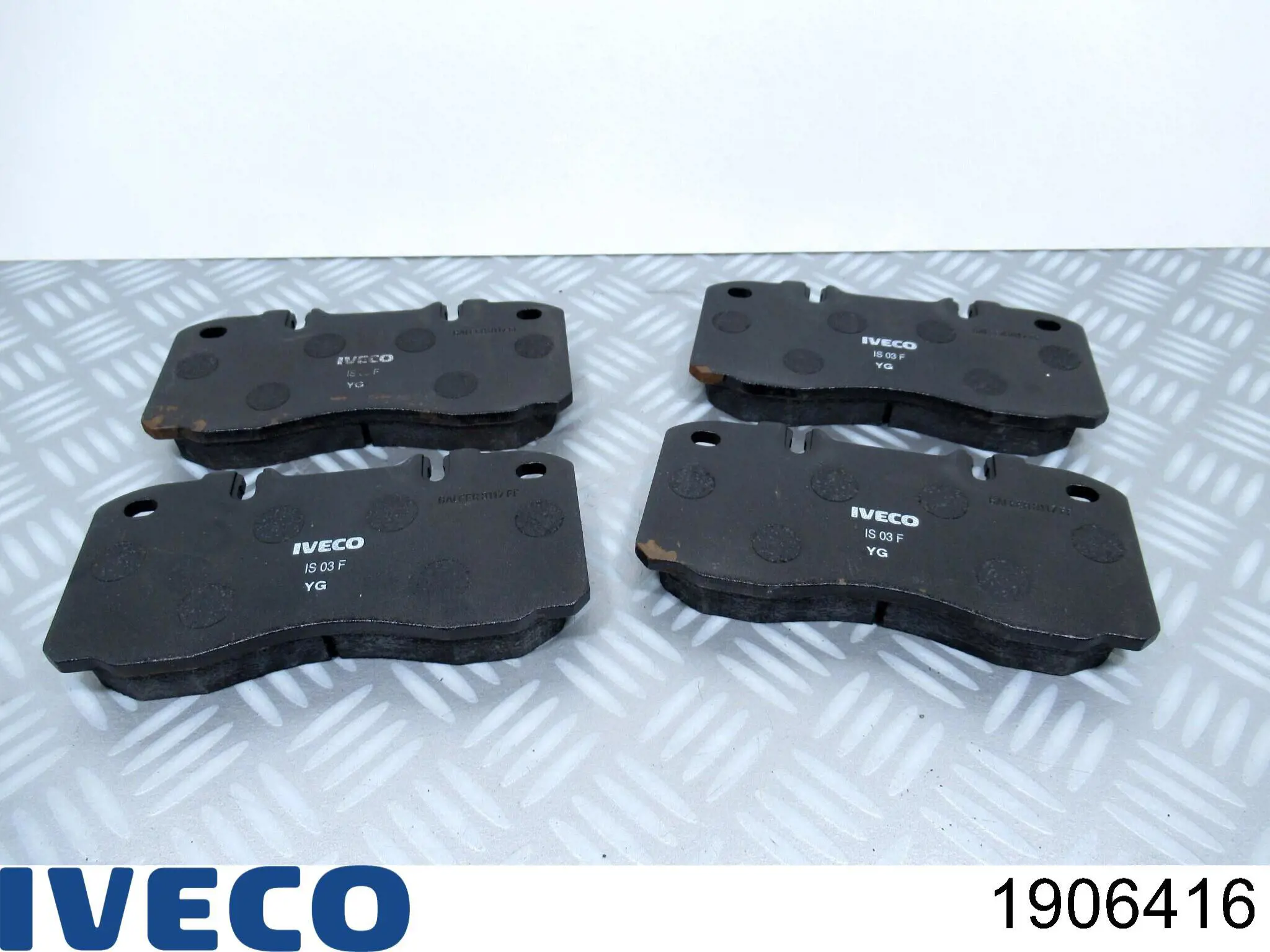 Купити 1906416 Iveco Колодки гальмівні передні, дискові