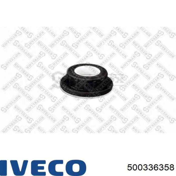 Сайлентблок переднього важеля 500336358 Iveco