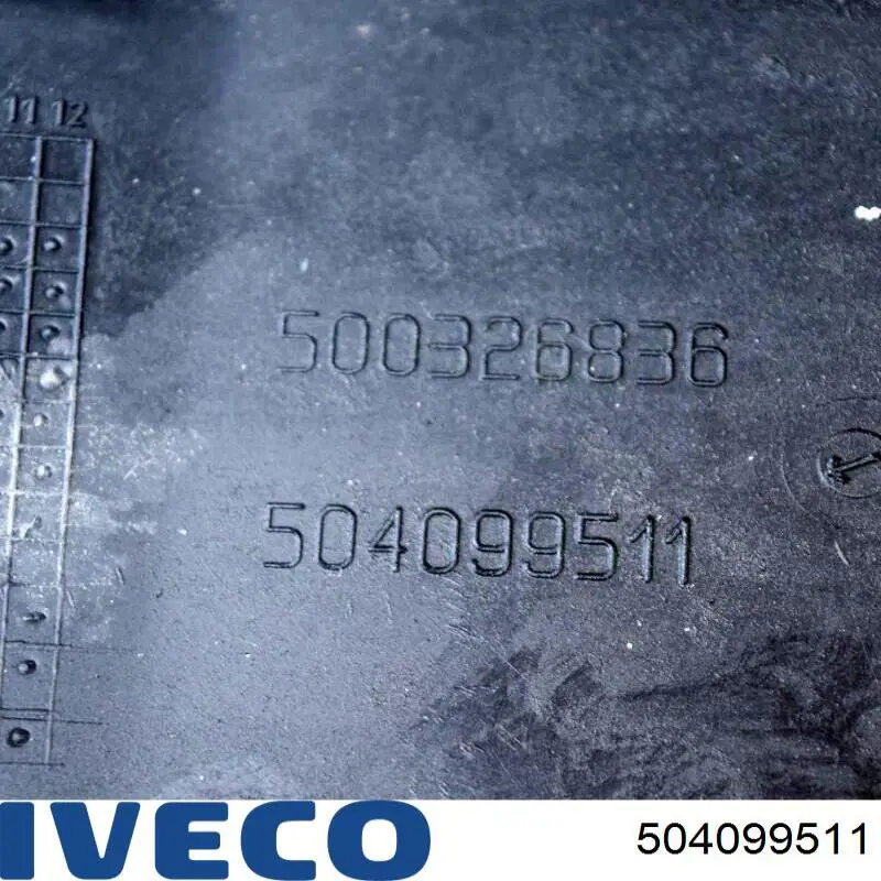 Купити 504099511 Iveco Бампер задній, права частина