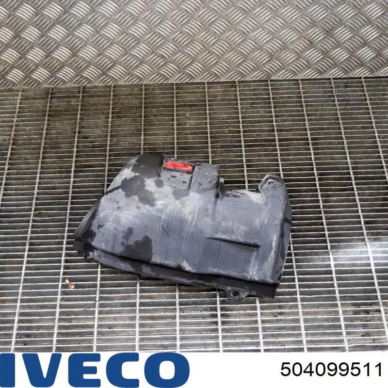 Ікло заднього бампера праве Iveco 504099511 ціна, від 17.33 USD