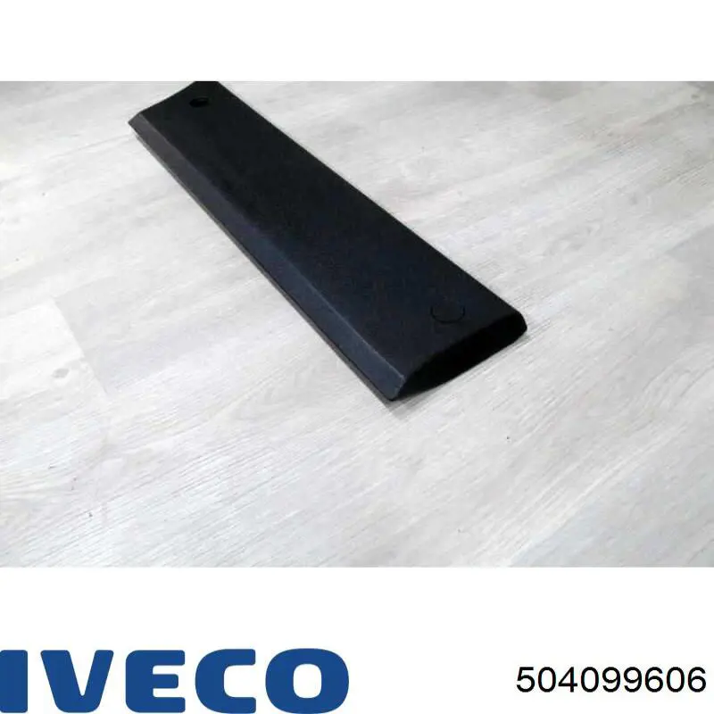 Купити 504099606 Iveco 