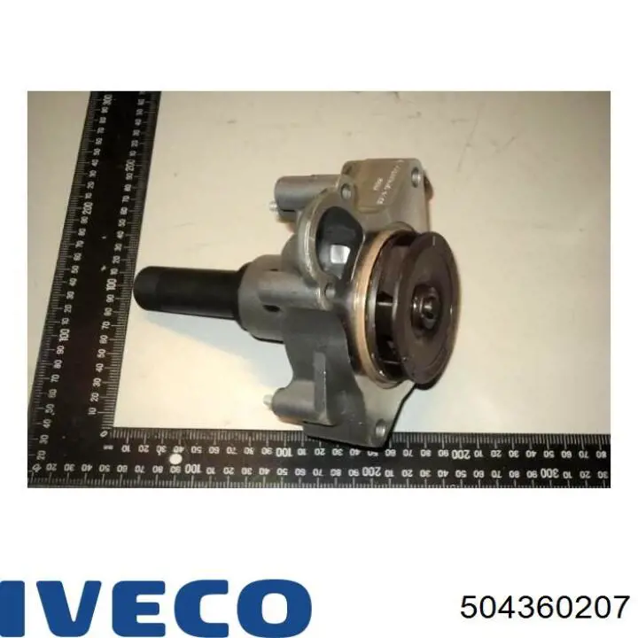 Купити 504360207 Iveco Насос охолоджуючої рідини