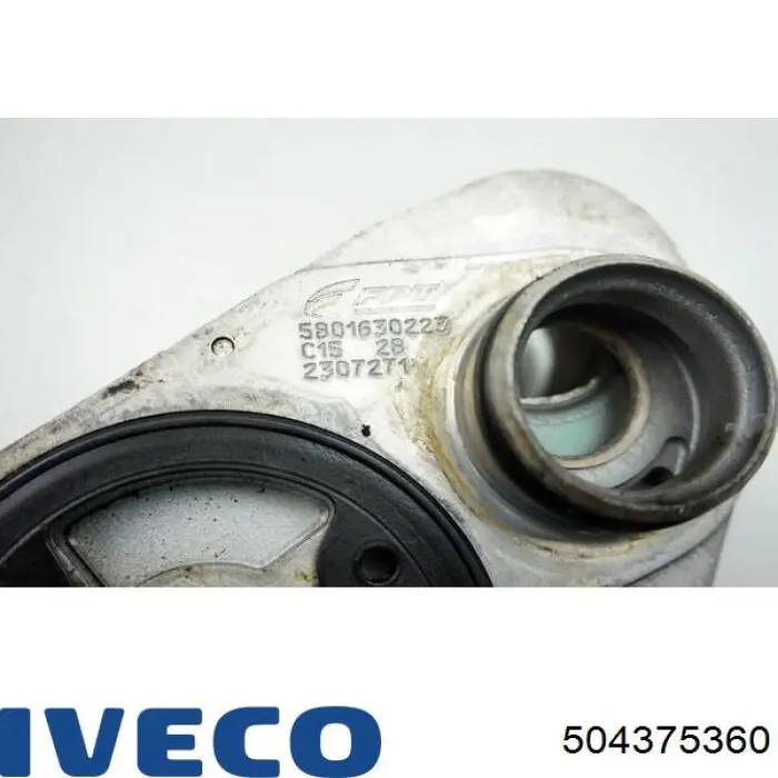 Купити 504375360 Iveco Радіатор масляний (холодильник), під фільтром
