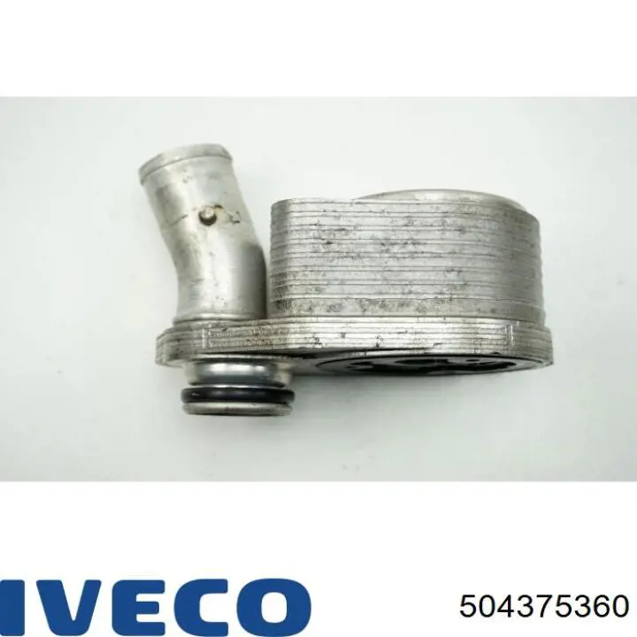 Радіатор масляний (холодильник), під фільтром 504375360 Iveco