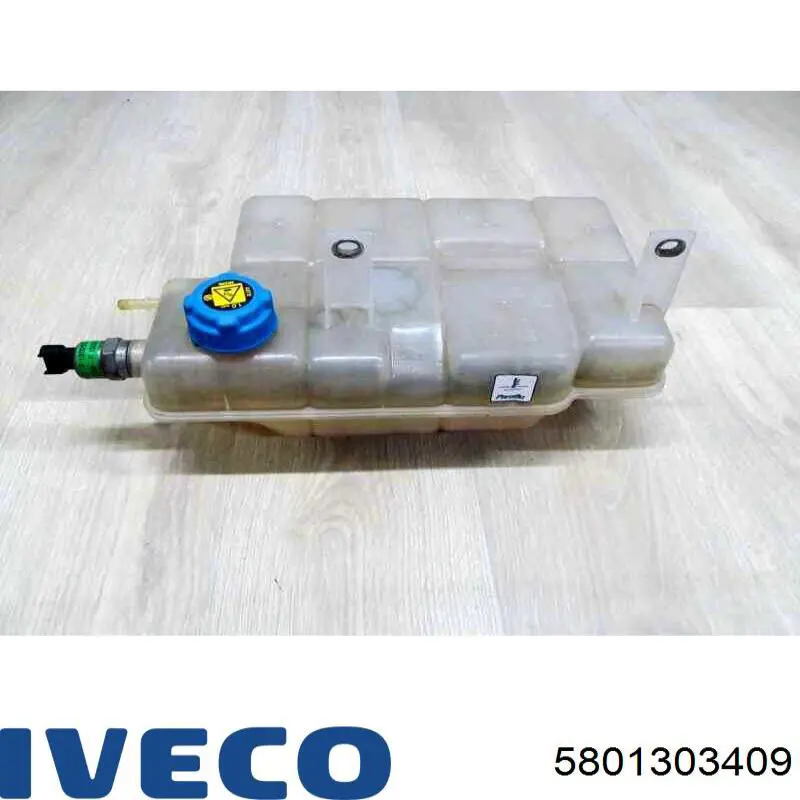 Бачок системи охолодження 5801303409 Iveco