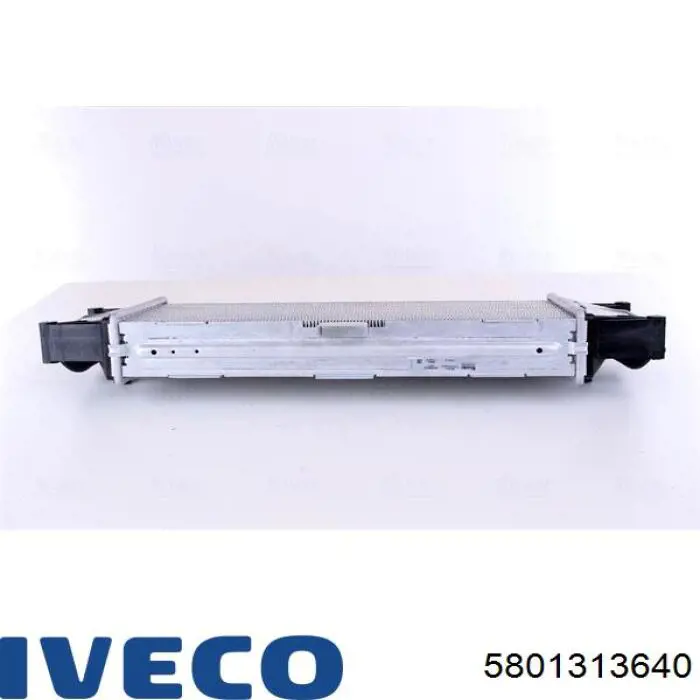 Купити 5801313640 Iveco Радіатор интеркуллера