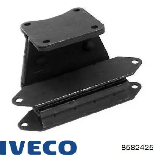 Подушка двигуна задня 8582425 Iveco