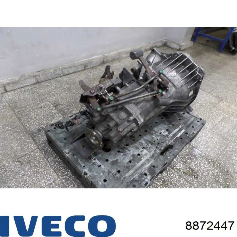 8872447 Iveco 