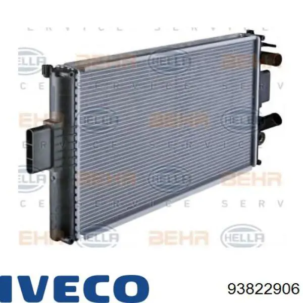 93822906 Iveco радіатор охолодження двигуна