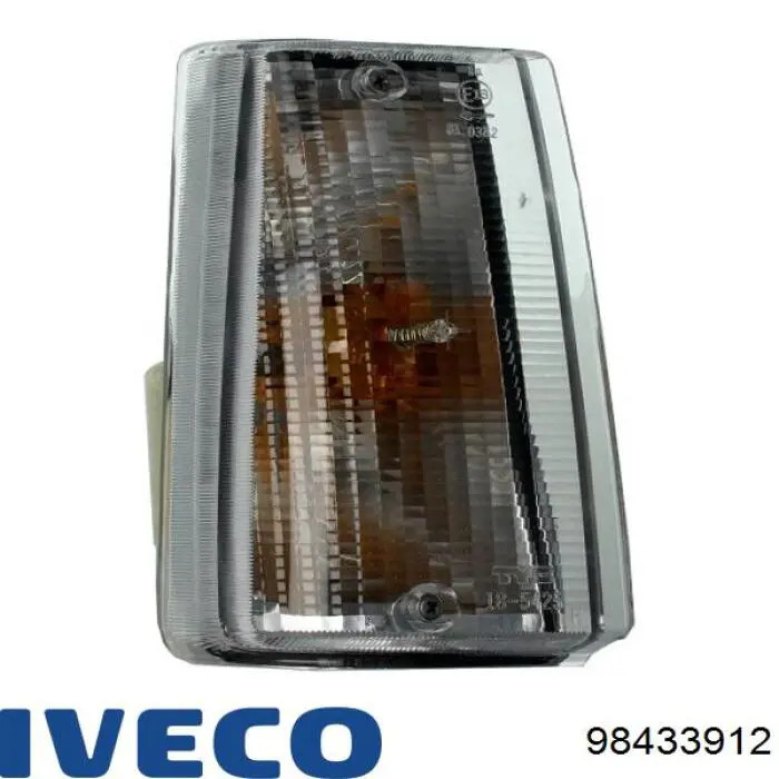 Вказівник повороту правий 98433912 Iveco