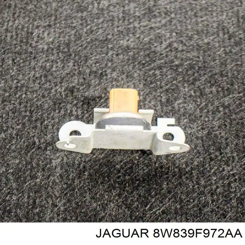 Датчик тиску палива Ford 2069496 ціна, від 36.90 USD