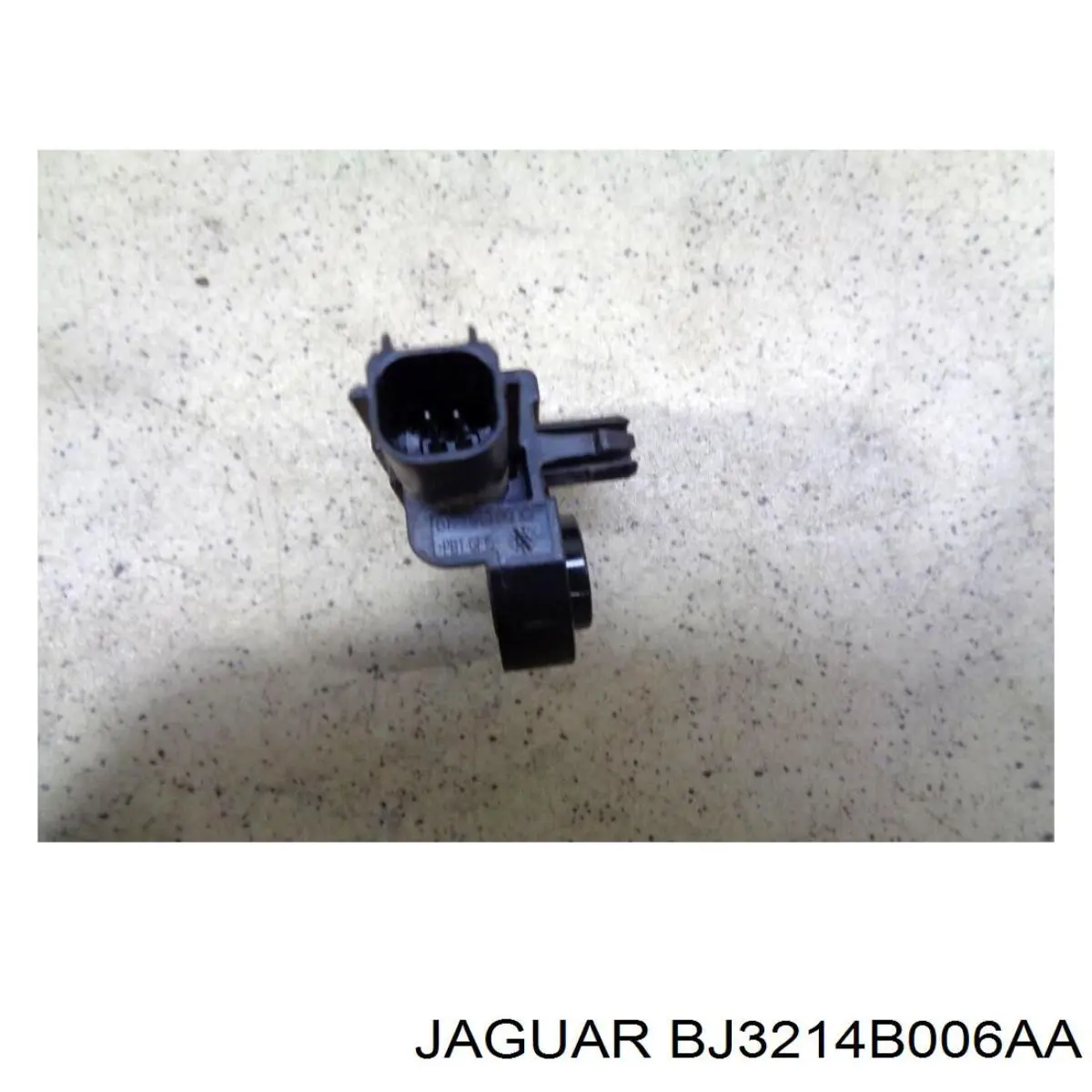 Купити BJ3214B006AA Land Rover Датчик Айрбег передній