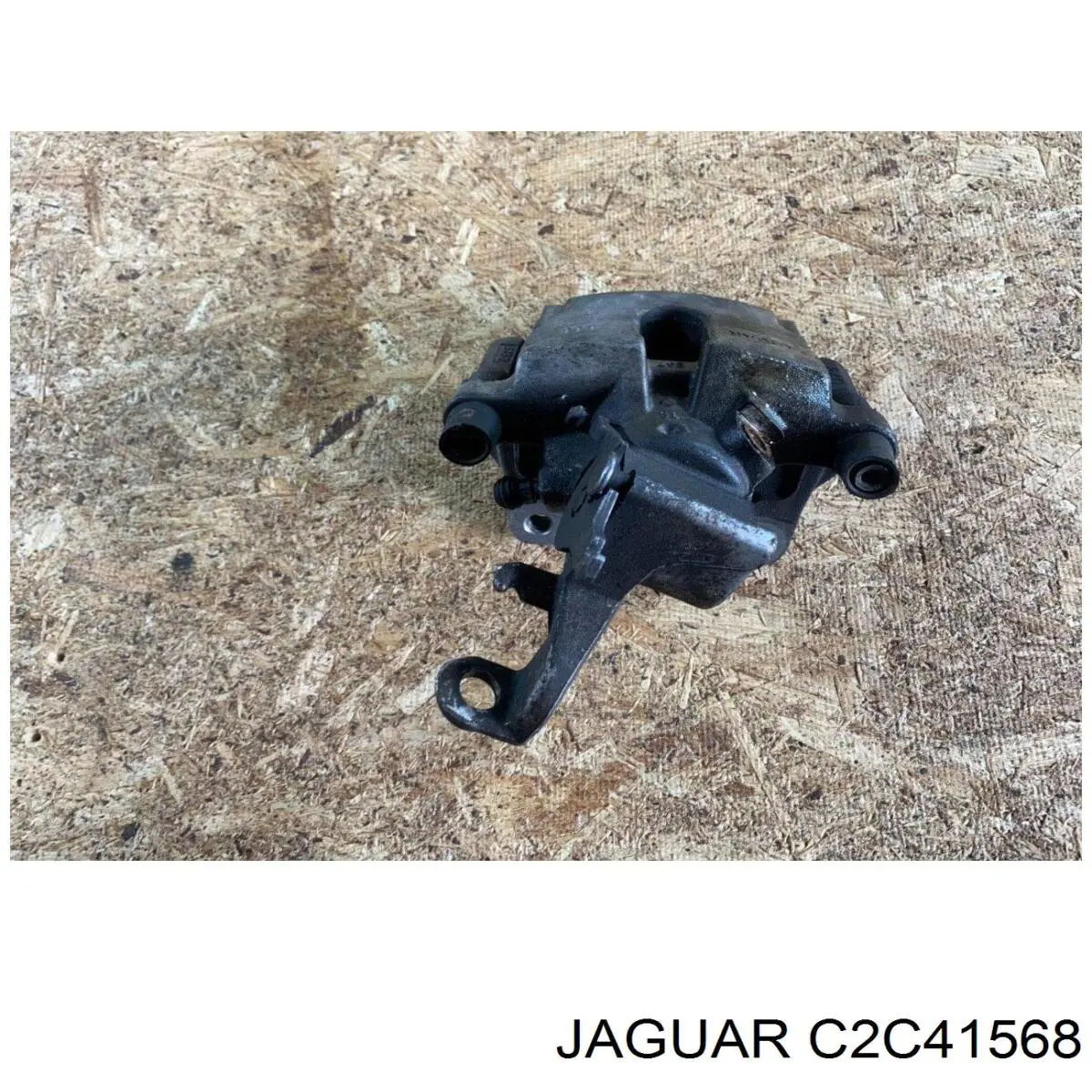 C2C41568 Jaguar Супорт гальмівний задній лівий