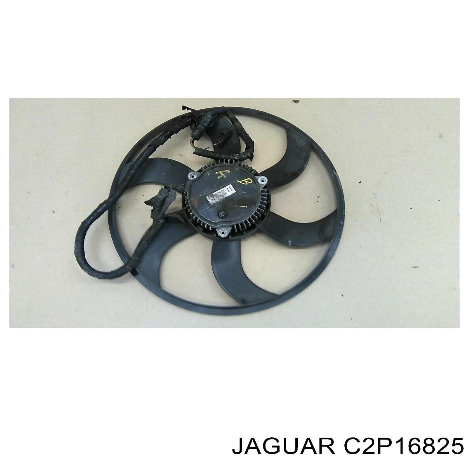 Дифузор радіатора охолодження, в зборі з двигуном і крильчаткою Jaguar C2P16825 ціна, від 361.88 USD