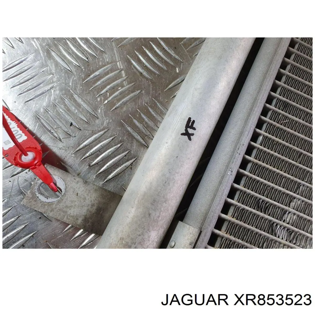 Купити XR853523 Jaguar Радіатор системи охолодження кондиціонера