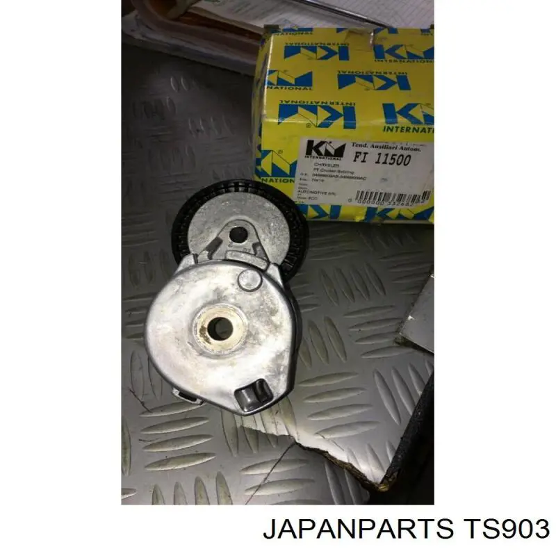 Купити TS903 Japan Parts Натягувач приводного ременя