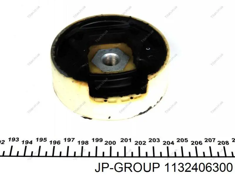 Сайлентблок переднього підрамника JP Group 1132406300