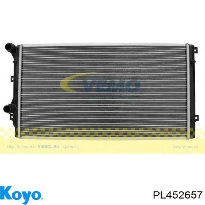 Радіатор PL452657 Koyo