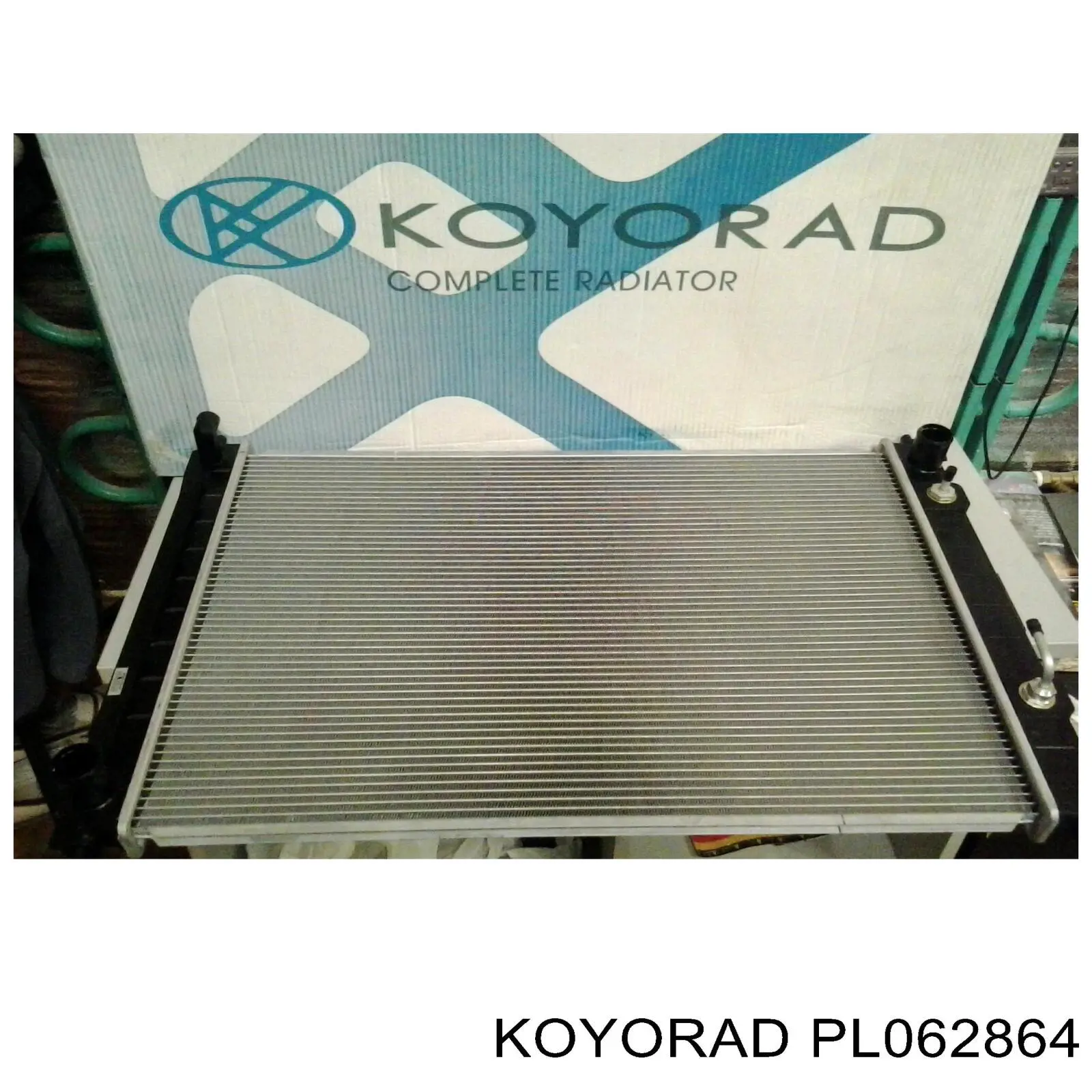 Радіатор основний Koyorad PL062864 ціна, від 114.02 USD