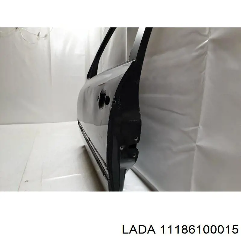 11186100015 Lada Дверь передня ліва
