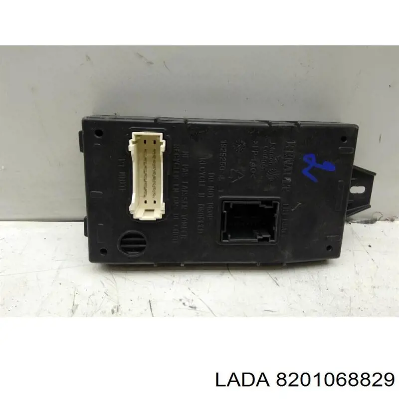 Блок комфорту Lada 8201068829 ціна, від 54.05 USD