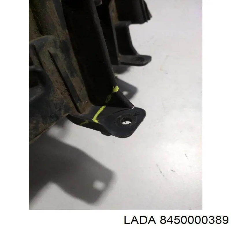 Кронштейн бампера заднього, лівий Lada 8450000389