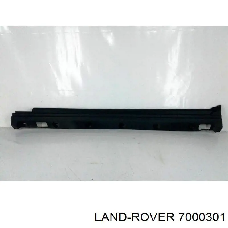 7000301 Land Rover 