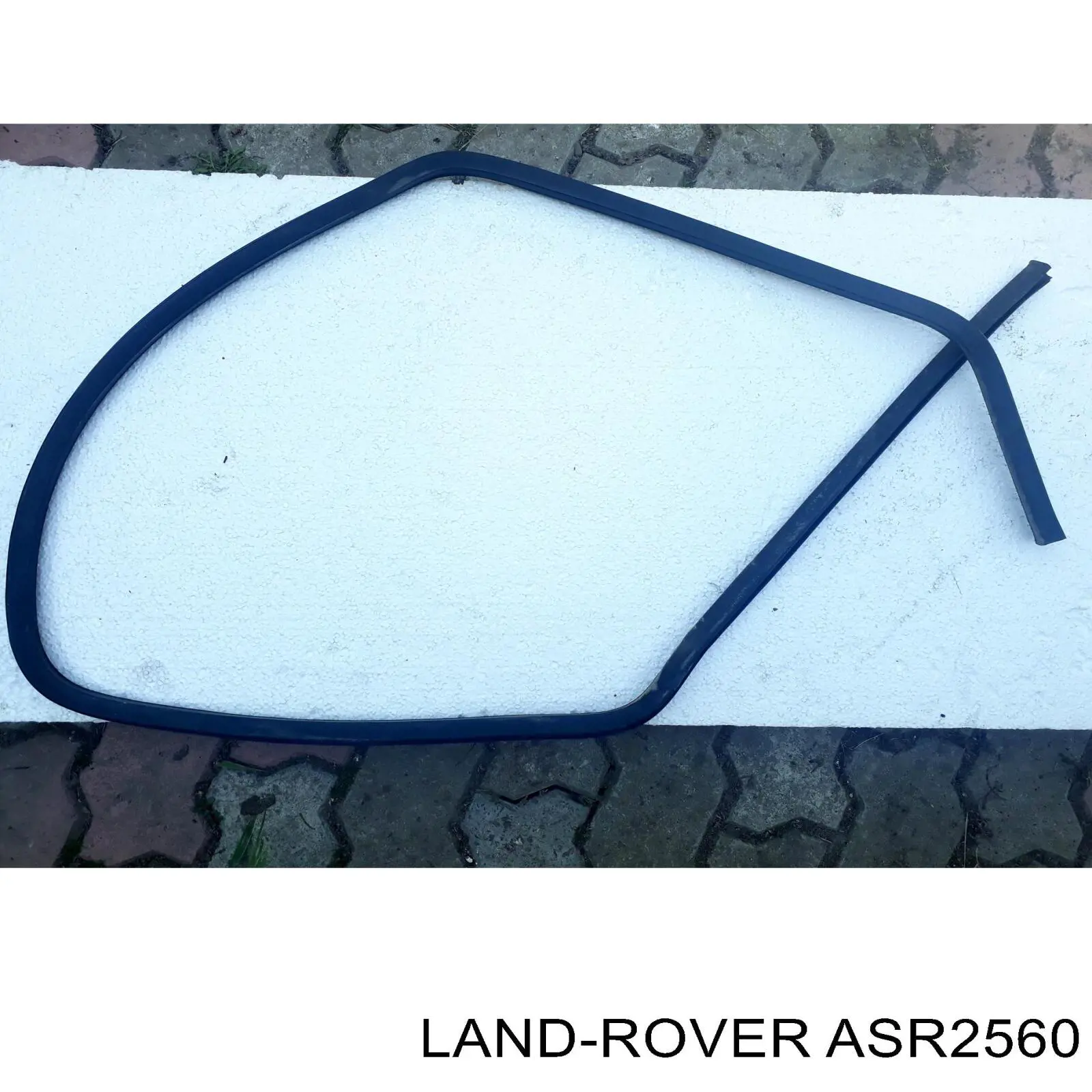 ASR2560 Land Rover ущільнювач двері передньої лівої і правої (на двері)