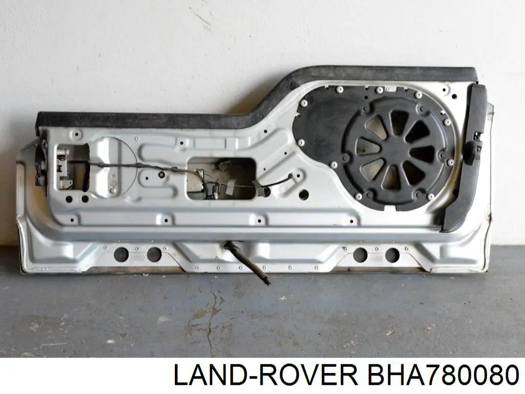 Двері багажника Land Rover Discovery IV