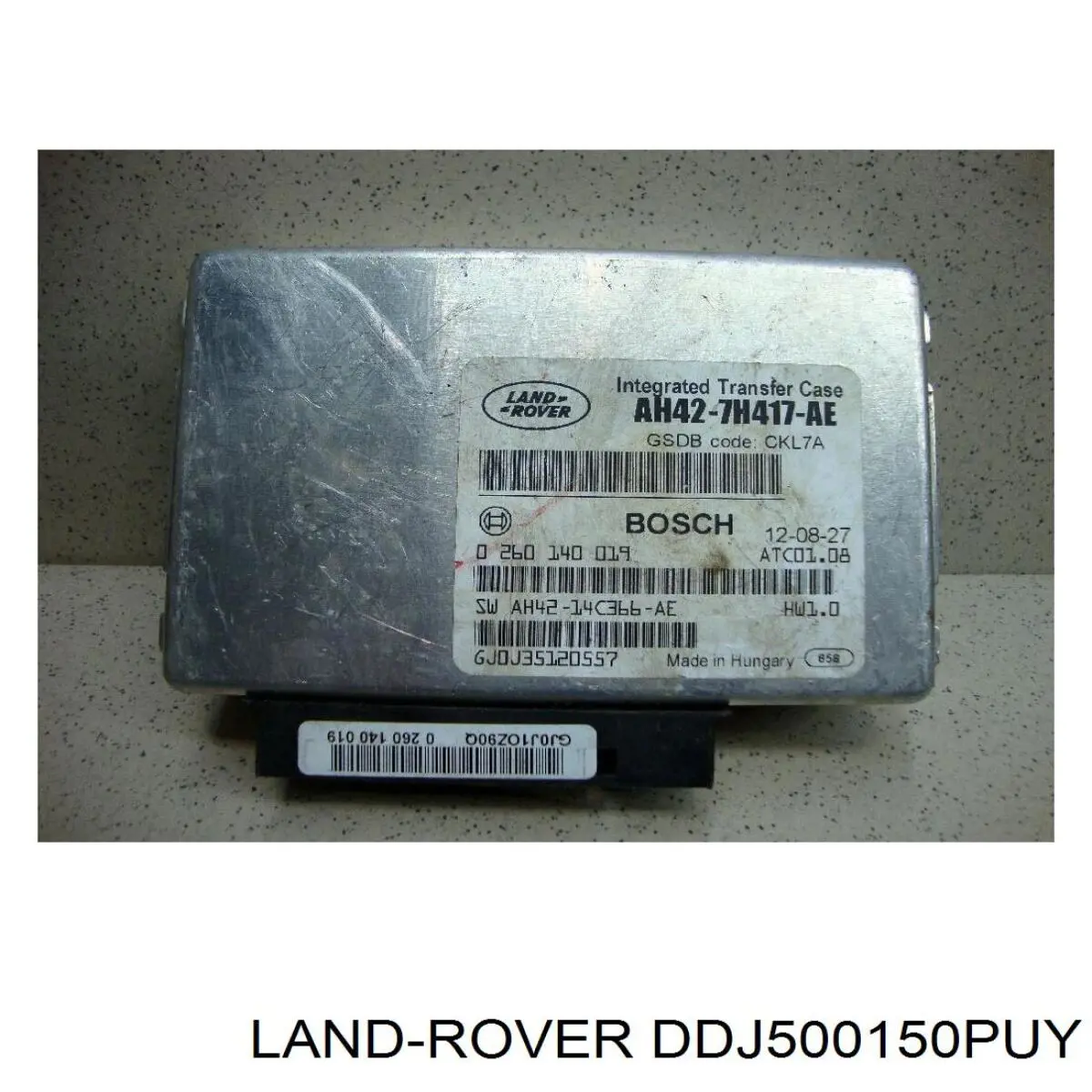 Накладка зовнішня (молдинг) порога, лівий LR018384 Land Rover