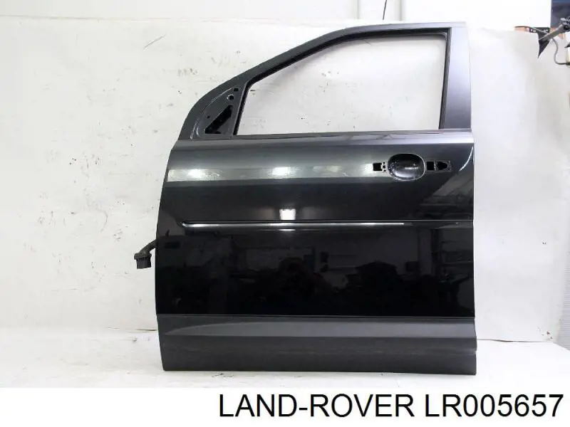 Двері передні, ліві Land Rover LR005657 ціна, від 126.69 USD