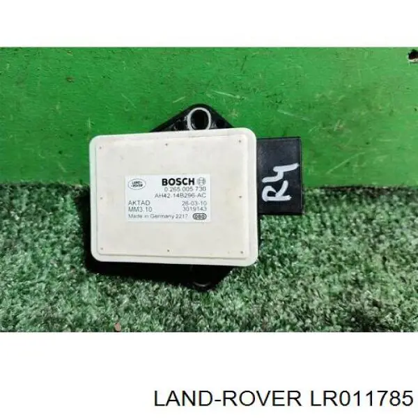  Land Rover AH4214B296AC ціна, від 25.94 USD