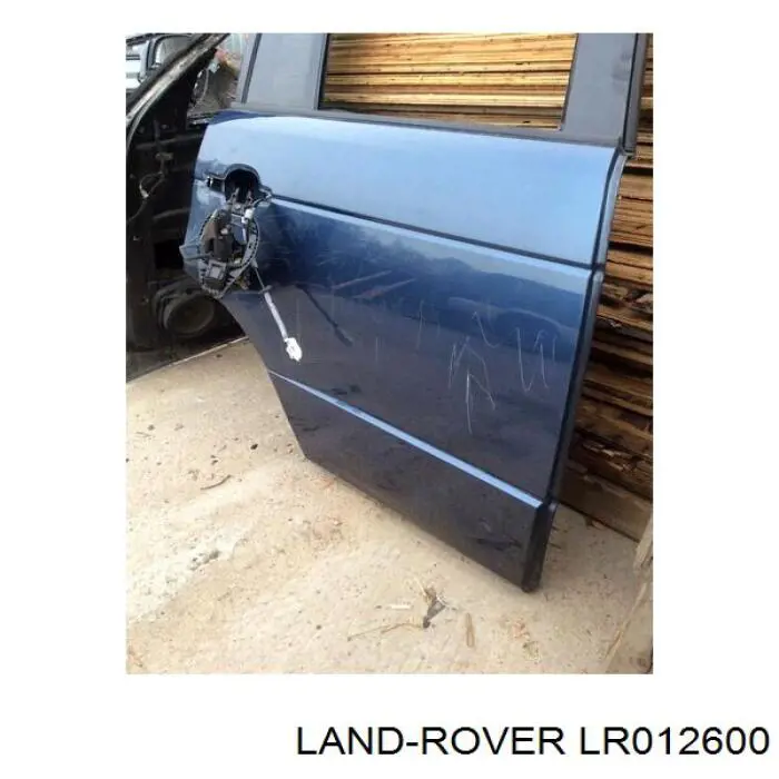 Двері задні, праві LR012600 Land Rover