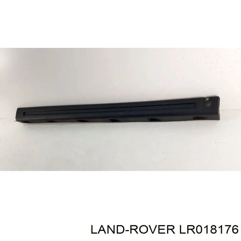 Накладка зовнішня (молдинг) порога, лівий Land Rover LR018176 ціна, від 20.49 USD