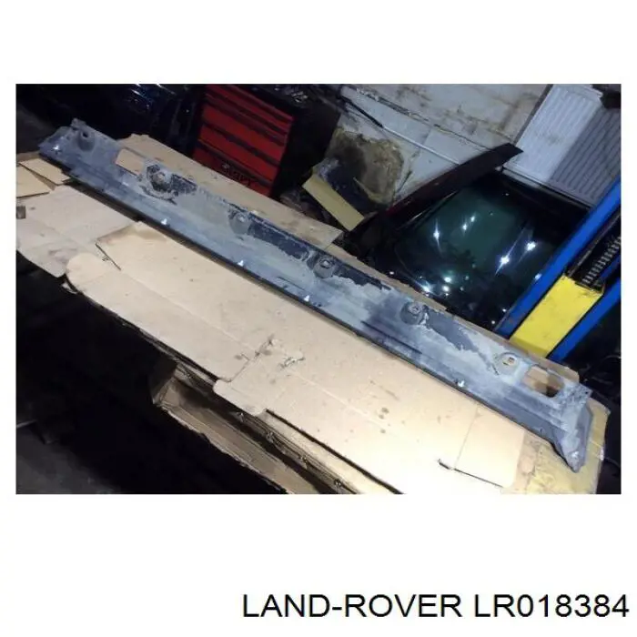 LR018384 Land Rover Накладка зовнішня (молдинг) порога, лівий