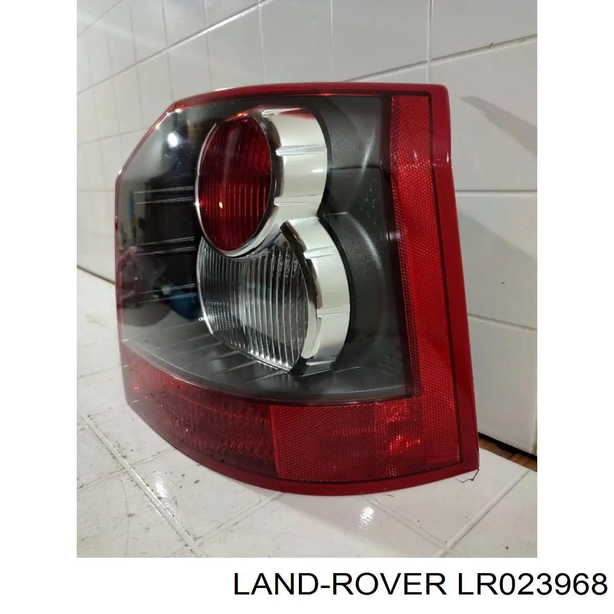 Задні ліхтарі Land Rover LR023968 ціна, від 135.64 USD