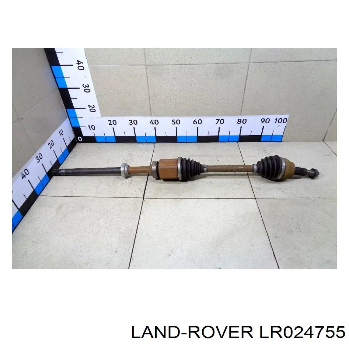 Піввісь передня, права Land Rover LR024755 ціна, від 333.34 USD
